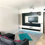 Alezzi Alex Apartament *
