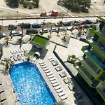 Apartament Alezzi Alex *