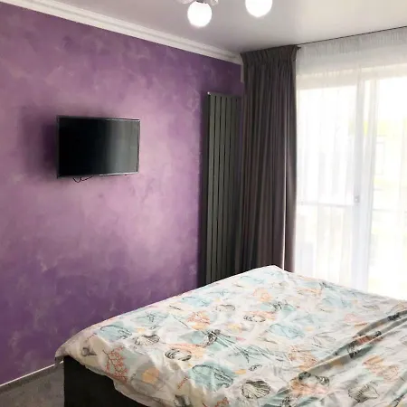 Lejlighed Alezzi Alex *